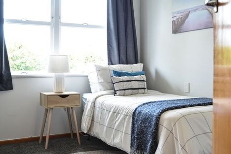 Photo of property in 5 Cricket Place, Melville, Hamilton, 3206