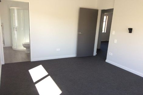 Photo of property in 15 Kirimoko Crescent, Wanaka, 9305