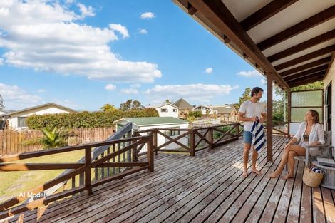 Photo of property in 7 Mayne Place, Snells Beach, 0920