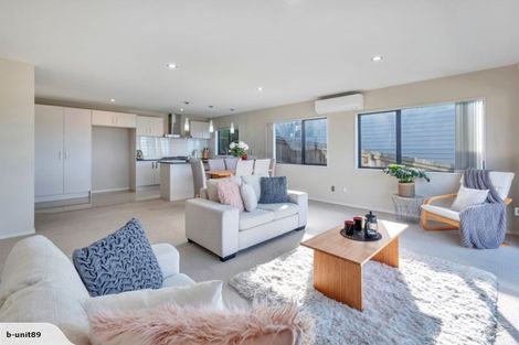 Photo of property in 16 Cityview Place, Massey, Auckland, 0614