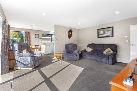 Photo of property in 38 Castletown Place, New Brighton, Christchurch, 8083