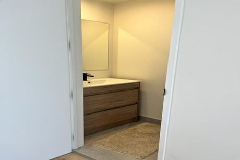 Photo of property in 2 Porowha Road, Westgate, Auckland, 0814