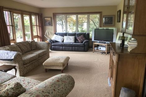 Photo of property in 38 Tizzards Road, Robinsons Bay, Akaroa, 7581