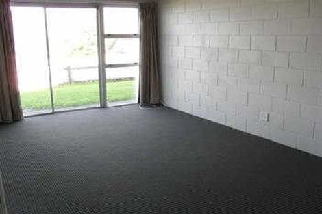 Photo of property in 16 Findlay Street, Moturoa, New Plymouth, 4310