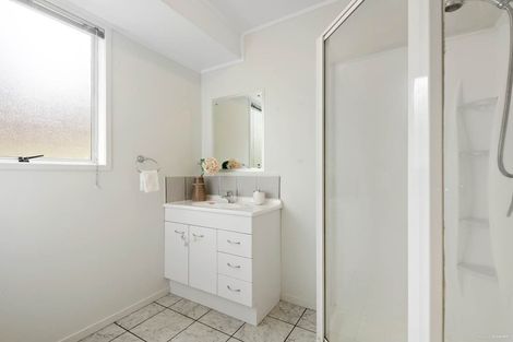 Photo of property in 22 Laser Place, Bayview, Auckland, 0629