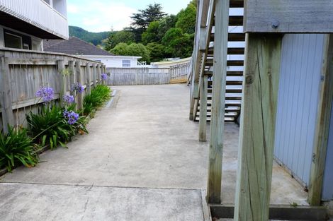 Photo of property in 26a Redwood Avenue, Tawa, Wellington, 5028