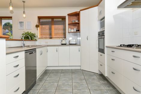 Photo of property in 6 Sandowne Close, Rototuna North, Hamilton, 3210