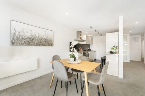 Photo of property in Portal Apartments, 6a/42 Cable Street, Te Aro, Wellington, 6011