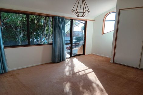 Photo of property in 6 Brigid Place, Mount Pleasant, Christchurch, 8081
