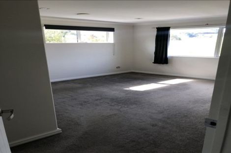 Photo of property in 21a Stamford Crescent, Flat Bush, Auckland, 2019