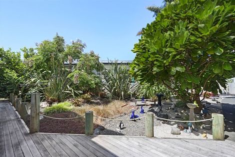 Photo of property in 12 Halyard Way, Mangawhai, 0505