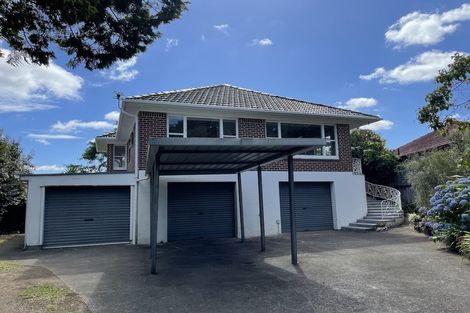 Photo of property in 4 Kervil Avenue, Te Atatu Peninsula, Auckland, 0610