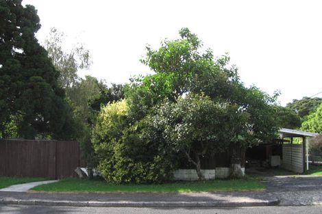Photo of property in 7 Porter Avenue, Te Atatu South, Auckland, 0610
