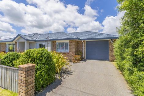 Photo of property in 114a Arawhata Road, Paraparaumu, 5032