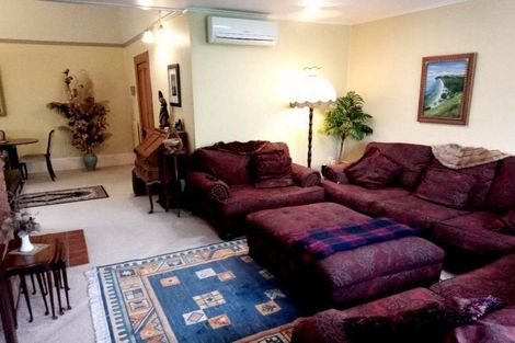 Photo of property in 16 Hunter Street, Dannevirke, 4930