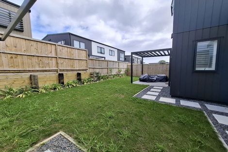 Photo of property in 28 Koura Road, Flat Bush, 2019