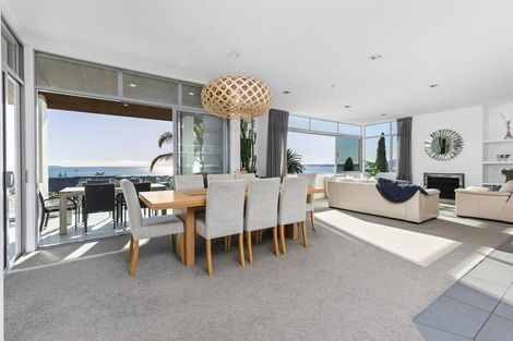 Photo of property in 2 Taumata Road, Castor Bay, Auckland, 0620