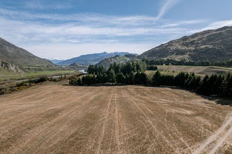 Photo of property in 136 Morven Ferry Road, Arrow Junction, Queenstown, 9371