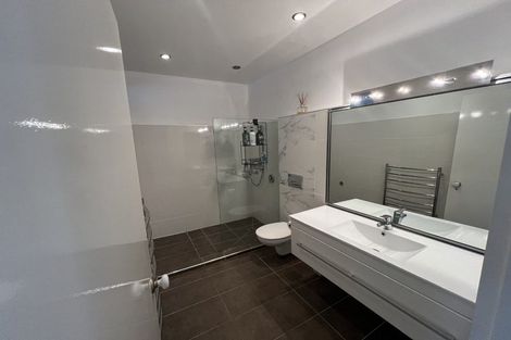 Photo of property in 1/6 Brown Street, Manly, Whangaparaoa, 0930