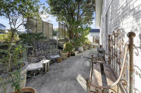 Photo of property in 19a Hicks Close, Whitby, Porirua, 5024