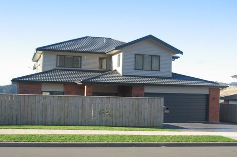 Photo of property in 49 Erlestoke Crescent, Churton Park, Wellington, 6037