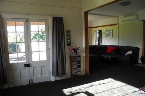 Photo of property in 13 Queens Terrace, Waimate, 7978