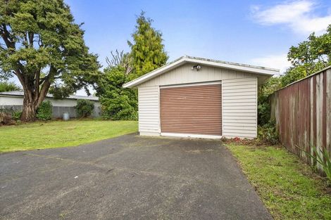 Photo of property in 22 Waterloo Crescent, Hokowhitu, Palmerston North, 4410