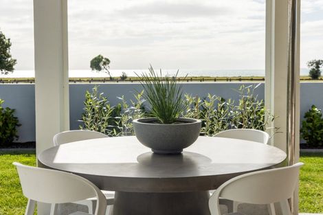 Photo of property in 3 The Esplanade, Westshore, Napier, 4110