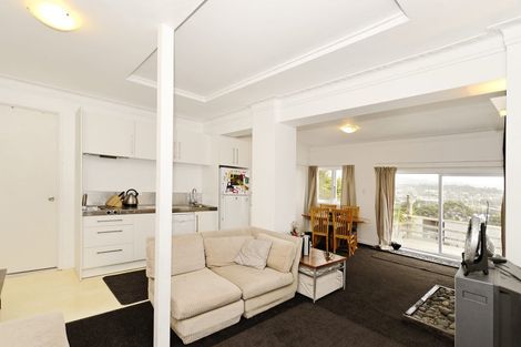 Photo of property in 11a Rangeview Road, Sunnyvale, Auckland, 0612