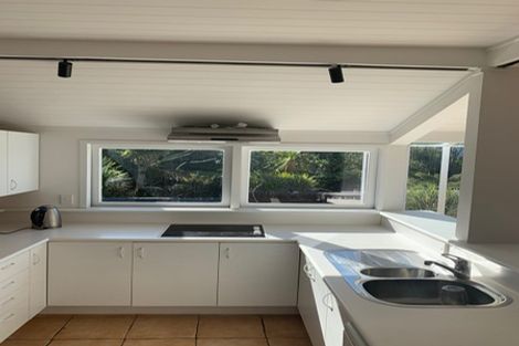 Photo of property in 94 Kowhai Road, Campbells Bay, Auckland, 0630