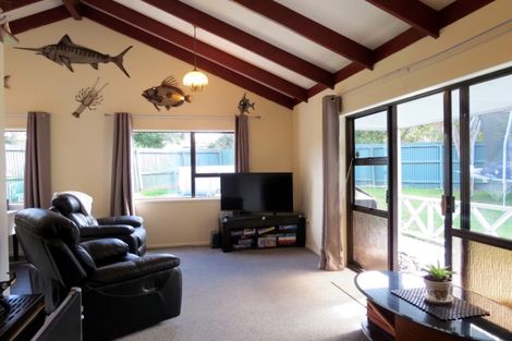 Photo of property in 2050 Rings Road, Coromandel, 3506