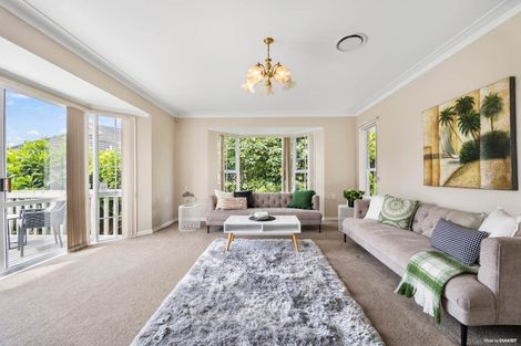 Photo of property in 9 Javelin Place, West Harbour, Auckland, 0618