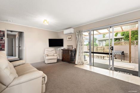 Photo of property in 6 Olive Place, Nawton, Hamilton, 3200