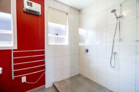 Photo of property in 16 Larnach Road, Waverley, Dunedin, 9013