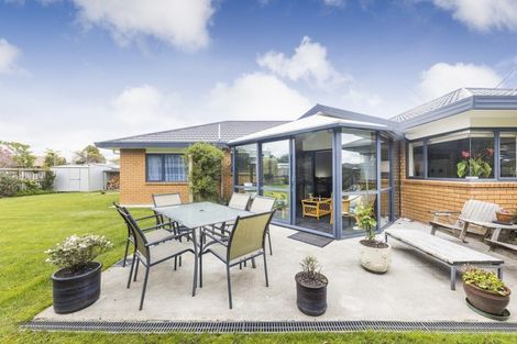 Photo of property in 81 Amberley Avenue, Highbury, Palmerston North, 4412