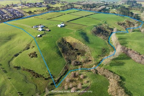 Photo of property in 786 Paerata Road, Paerata, Drury, 2676