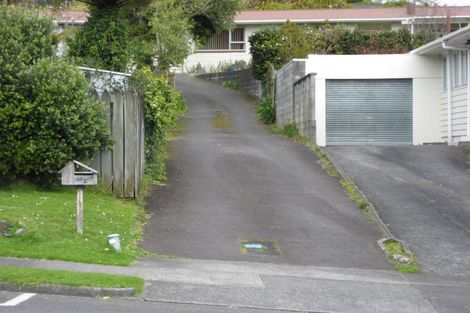 Photo of property in 43a Cumberland Street, Merrilands, New Plymouth, 4312