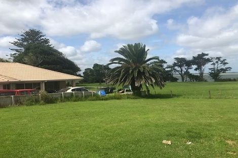 Photo of property in 27 Nicholas Gibbons Drive, Clendon Park, Auckland, 2103