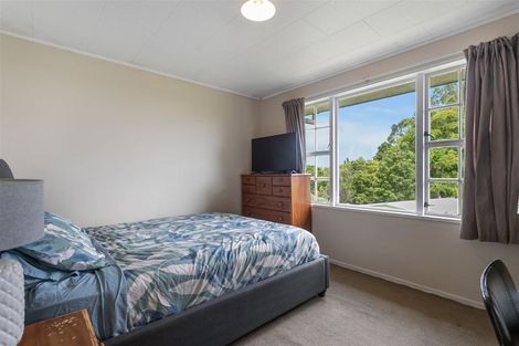 Photo of property in 7 Hueglow Rise, West Harbour, Auckland, 0618
