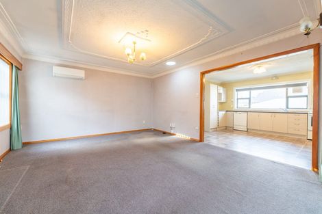 Photo of property in 10 Avenue Road, West End, Timaru, 7910