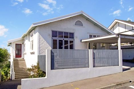 Photo of property in 16 Lighthouse Road, Bluff Hill, Napier, 4110