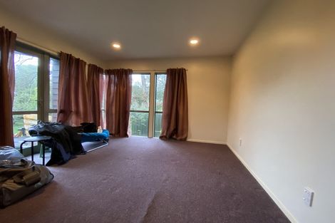 Photo of property in 514b Blockhouse Bay Road, Blockhouse Bay, Auckland, 0600