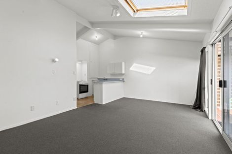 Photo of property in 4u Rutland Street, Picton, 7220