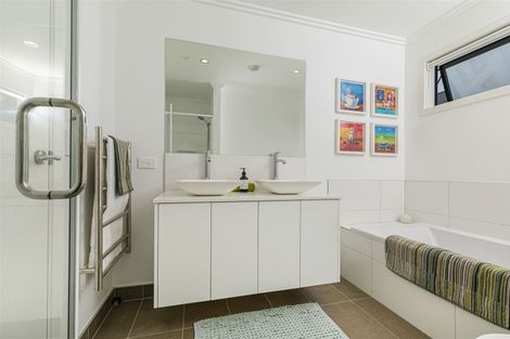 Photo of property in 1 Flounder Road, Hobsonville, Auckland, 0616