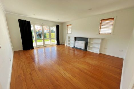Photo of property in 1/10 Walter Street, Hauraki, Auckland, 0622