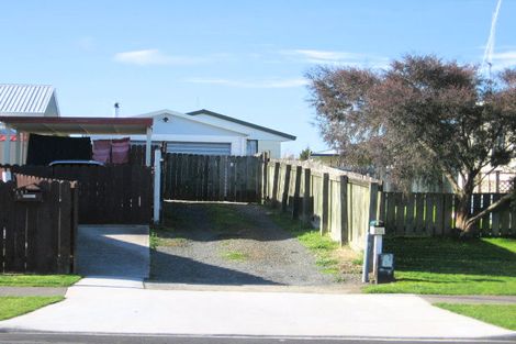 Photo of property in 13 Lloyd Drive, Nawton, Hamilton, 3200