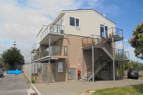 Photo of property in 2/21 Duchess Place, Maupuia, Wellington, 6022