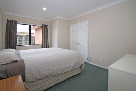 Photo of property in 4 Elmbridge Place, Owhata, Rotorua, 3010