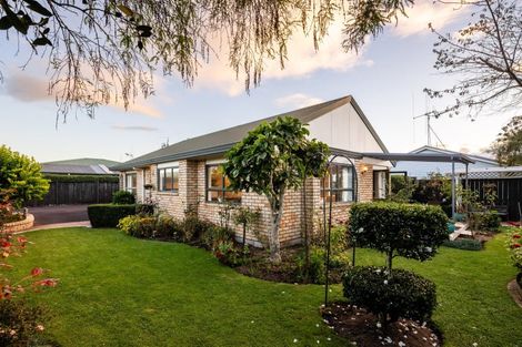 Photo of property in 28a Weld Street, Cambridge, 3434