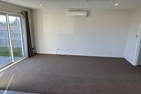 Photo of property in 2 Hyatt Close, Leamington, Cambridge, 3432